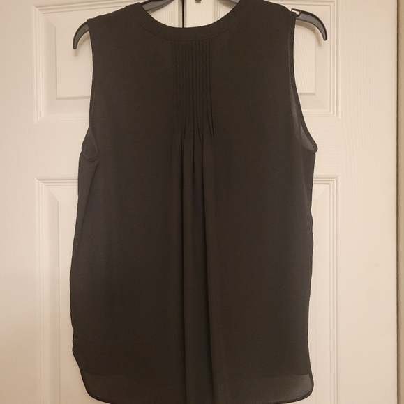 Black sleeveless blouse - Picture 6 of 6